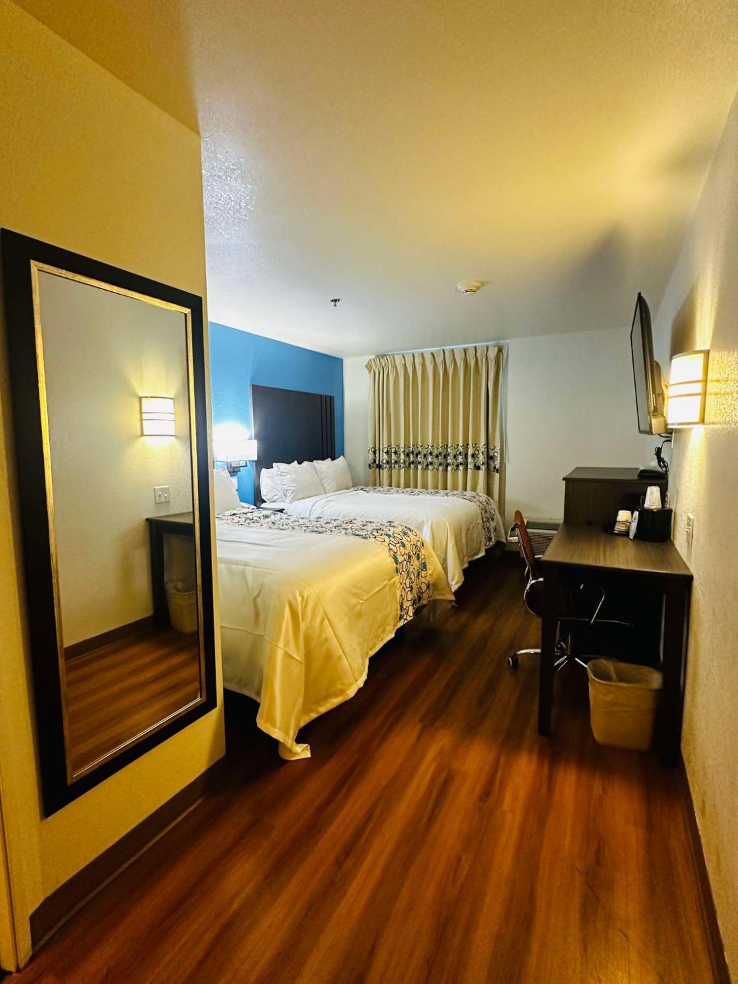 ชัวร์สเตย์ พลัส โฮเทล บาย เบสต์ เวสเทิร์น ไนแองการา ฟอลส์ อีสต์ Hotel ไนแอการาฟอลส์ ภายนอก รูปภาพ